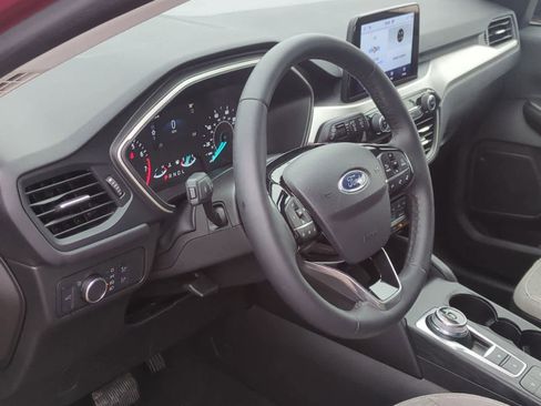 Certified 2022 Ford Escape SE w/ Convenience Package image 10