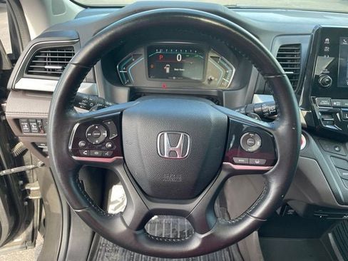 Used 2018 Honda Odyssey EX-L image 19