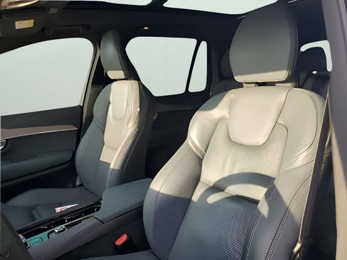 Used 2024 Volvo XC90 T8 Ultimate w/ Protection Package Premier image 30