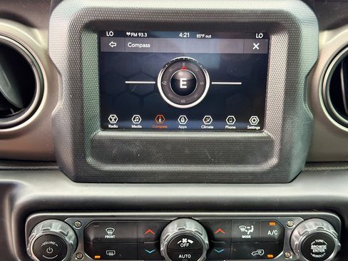 Used 2019 Jeep Wrangler Unlimited Sport S AWD/4WD image 30