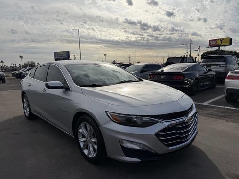 Used 2019 Chevrolet Malibu LT image 13