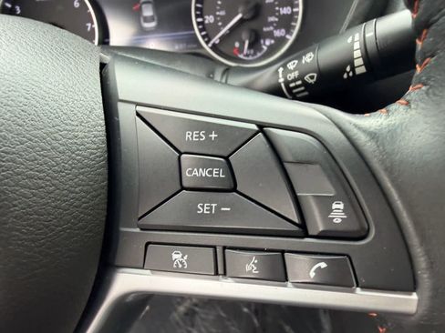 Certified 2024 Nissan Sentra SR FWD image 20