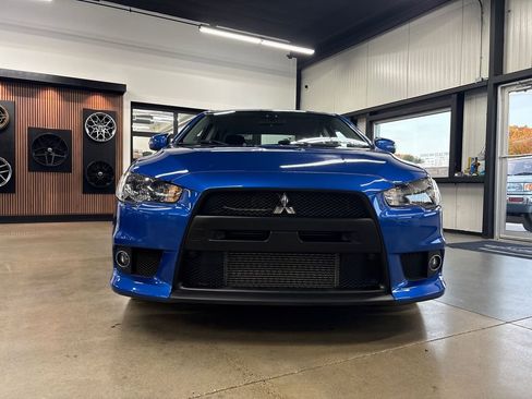 Used 2015 Mitsubishi Lancer Evolution GSR image 28