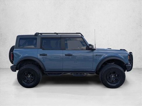 Used 2024 Ford Bronco Wildtrak image 4