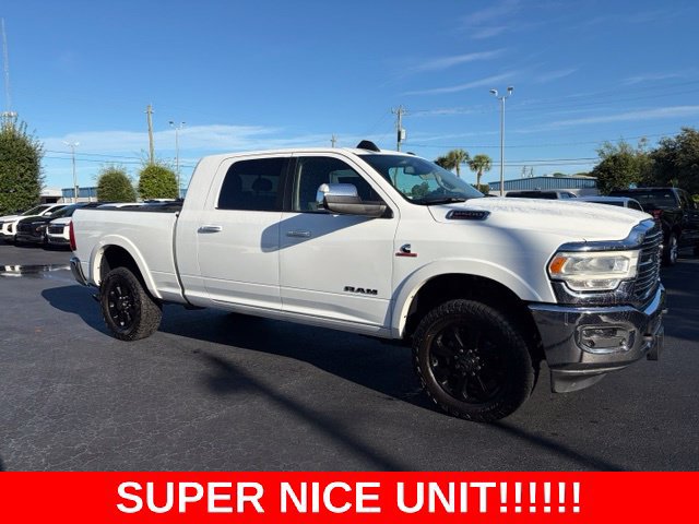 Used 2020 RAM 2500 Laramie AWD/4WD image 1