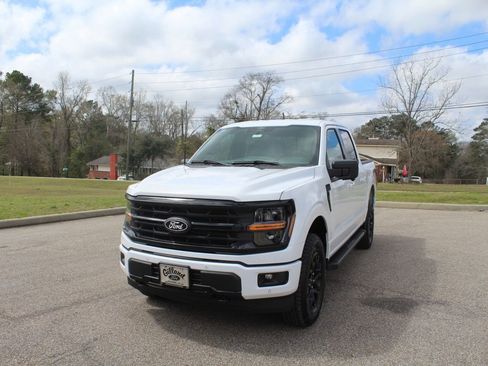 New 2026 Ford F150 XLT w/ Equipment Group 302A MID AWD/4WD image 8
