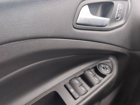 Used 2018 Ford Escape SE AWD/4WD image 18