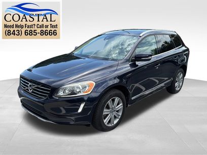 Used 2016 Volvo XC60 T6 w/ Proximity Package