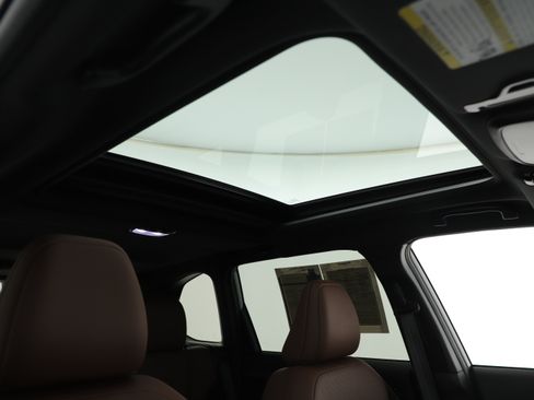 Used 2025 Subaru Forester Touring image 16