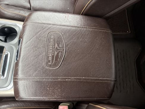 Used 2017 RAM 3500 Laramie Longhorn RWD image 26