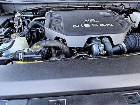 New 2026 Nissan Armada Platinum image 18