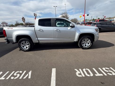 Used 2018 Chevrolet Colorado LT w/ LT Convenience Package AWD/4WD image 8