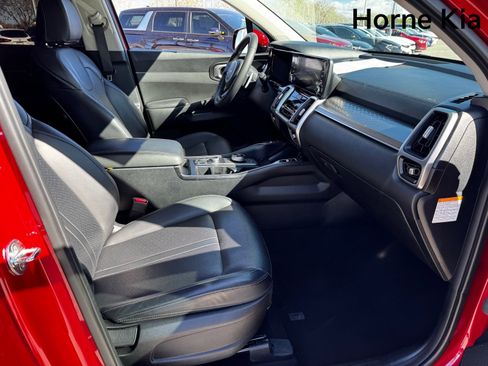 Certified 2022 Kia Sorento S image 27