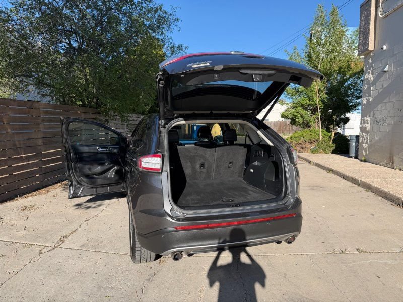 Used 2017 Ford Edge SEL w/ Equipment Group 201A AWD/4WD image 13
