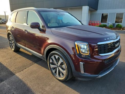 Used 2022 Kia Telluride EX w/ EX Premium Package AWD/4WD image 1