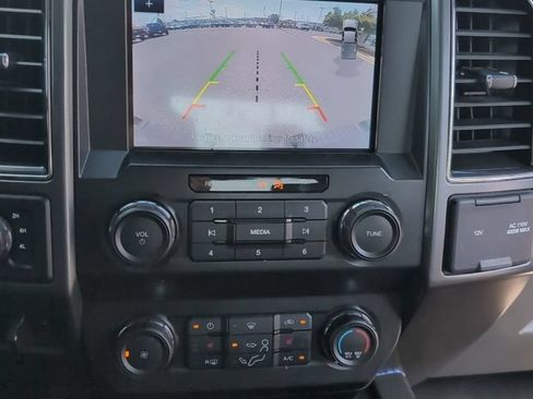 Used 2022 Ford F250 XLT w/ XLT Premium Package AWD/4WD image 12