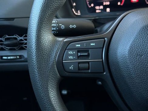 Certified 2024 Honda Accord LX image 27