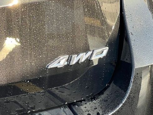 Used 2026 Ford Explorer Active w/ Active Comfort Package image 9