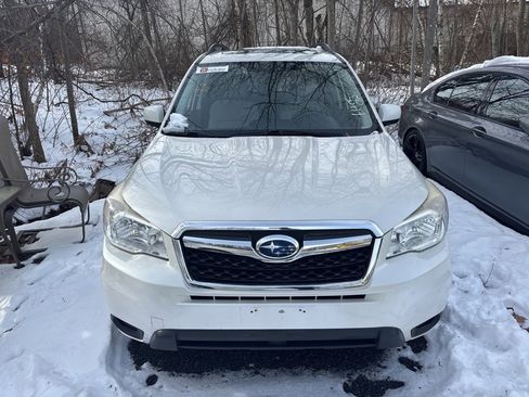 Used 2014 Subaru Forester 2.5i Premium w/ All-Weather Package image 3