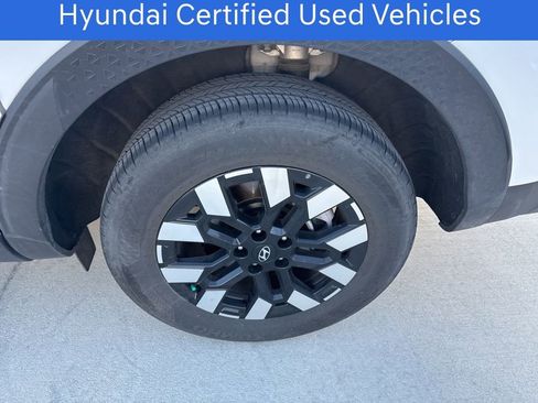 Certified 2025 Hyundai Santa Cruz SEL image 10