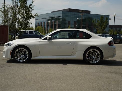 New 2026 BMW M2 w/ Lighting Package RWD image 2