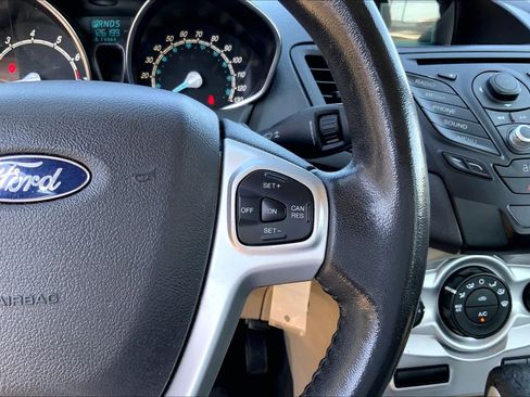 Used 2014 Ford Fiesta SE FWD image 21