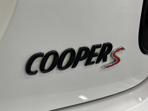 Certified 2024 MINI Cooper S FWD image 33