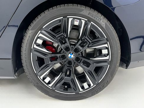 Used 2025 BMW i5 M60 w/ Premium Package AWD/4WD image 32