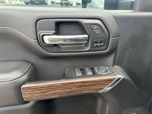 Used 2020 Chevrolet Silverado 3500 High Country w/ Z71 Off-Road Package image 3