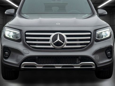 Certified 2025 Mercedes-Benz GLB 250 4MATIC image 14