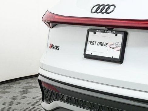Used 2025 Audi SQ5 Premium Plus w/ Premium Plus Package AWD/4WD image 38