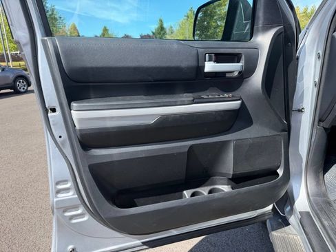 Used 2019 Toyota Tundra SR5 w/ TRD Off Road Package AWD/4WD image 11