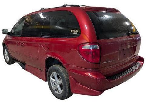 Used 2007 Dodge Grand Caravan SXT FWD image 3