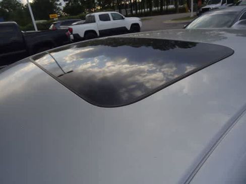 Used 2025 Honda Accord Touring image 12