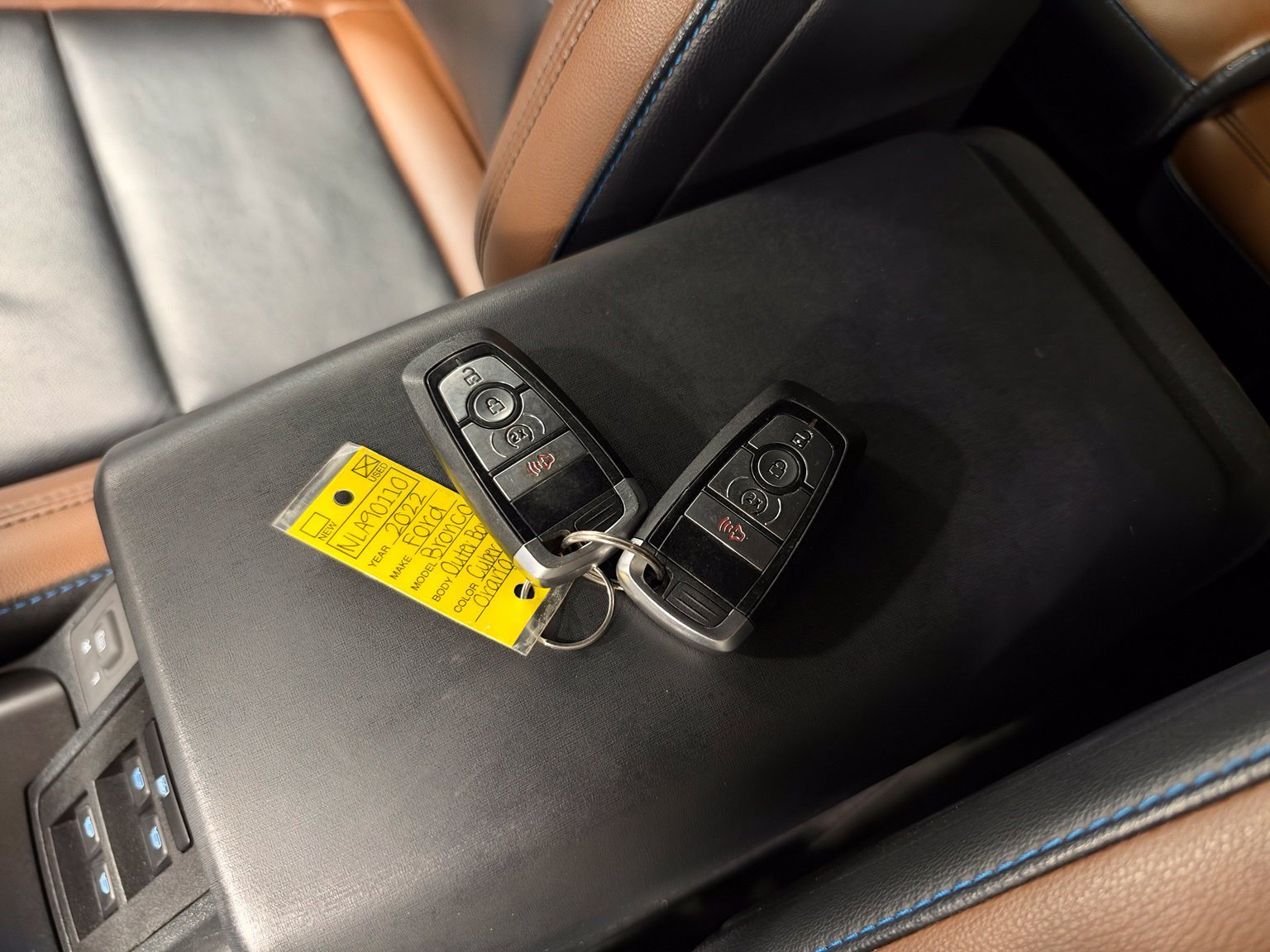 Used 2022 Ford Bronco Outer Banks AWD/4WD image 38