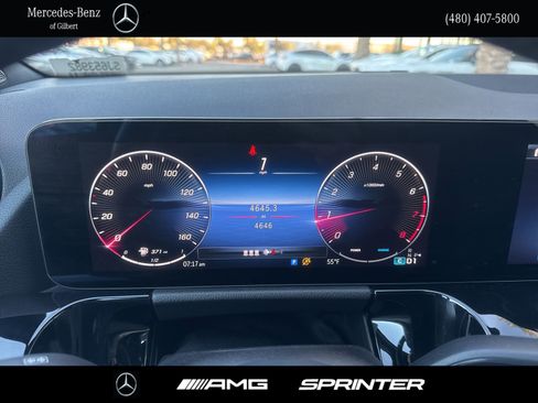 Certified 2025 Mercedes-Benz GLA 250 4MATIC image 27