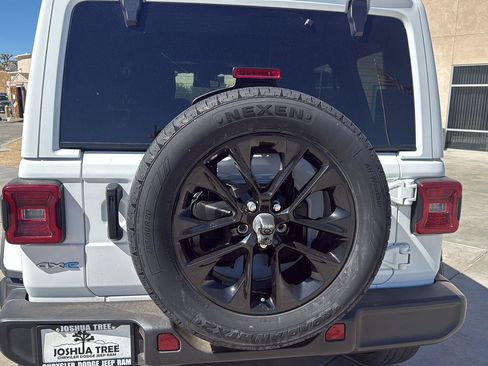 Certified 2024 Jeep Wrangler Unlimited Sahara AWD/4WD image 13