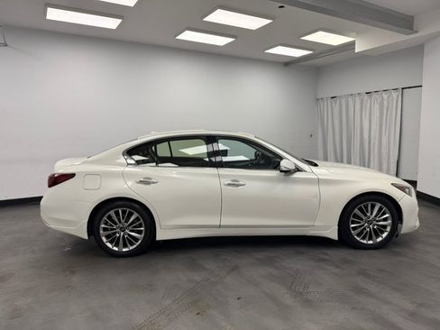 Used 2021 INFINITI Q50 Luxe w/ Cargo Package AWD/4WD image 10