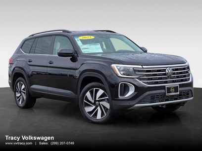 New 2025 Volkswagen Atlas SE