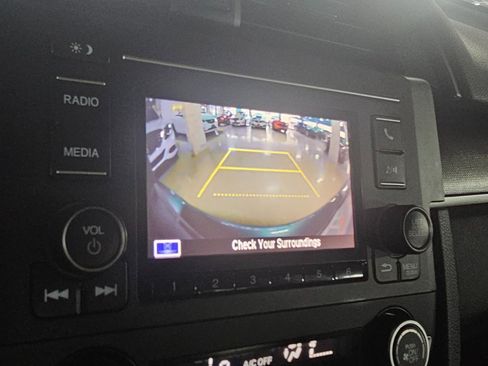 Used 2020 Honda Civic LX image 31