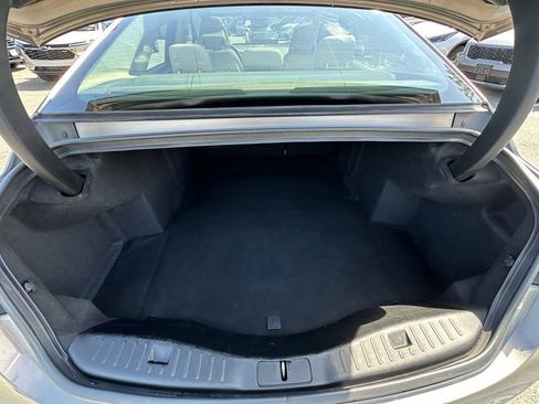 Used 2018 Lincoln MKZ Select w/ Select Plus Package AWD/4WD image 25