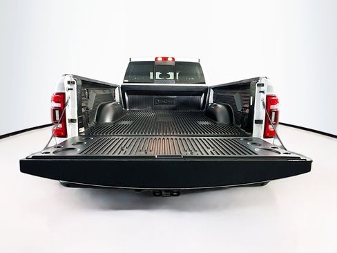 Used 2024 RAM 2500 Laramie image 28