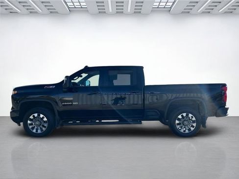 Used 2024 Chevrolet Silverado 2500 Custom w/ Custom Convenience Package AWD/4WD image 7