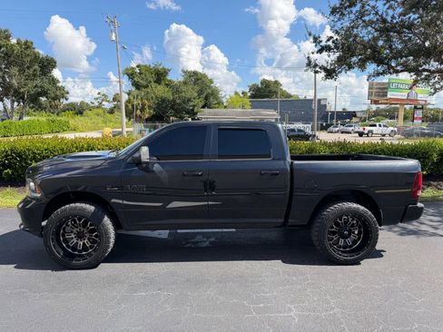 Used 2016 RAM 1500 Sport image 3
