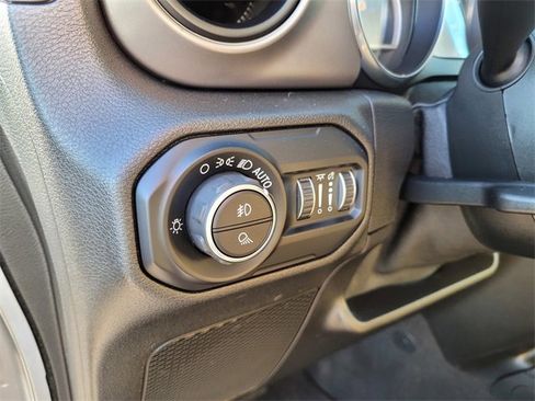 Used 2020 Jeep Gladiator Sport w/ Quick Order Package 24S image 18