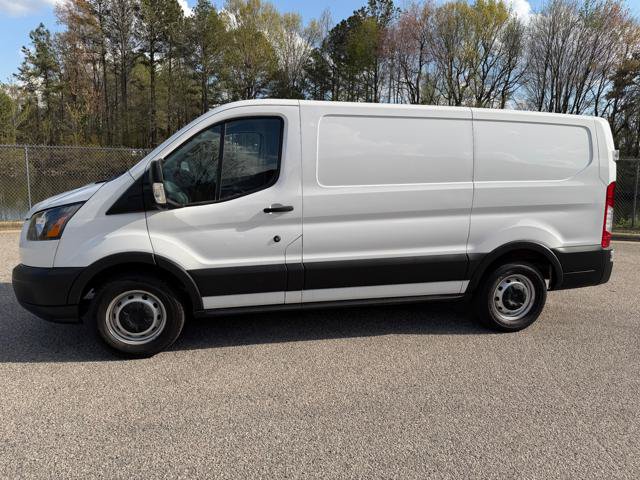 Used 2019 Ford Transit 150 130 Low Roof RWD image 8