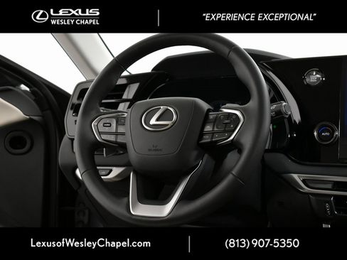 Used 2023 Lexus RX 350 FWD image 32