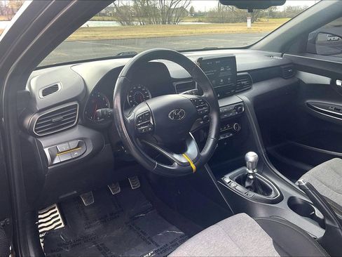 Used 2019 Hyundai Veloster Turbo R-Spec image 14