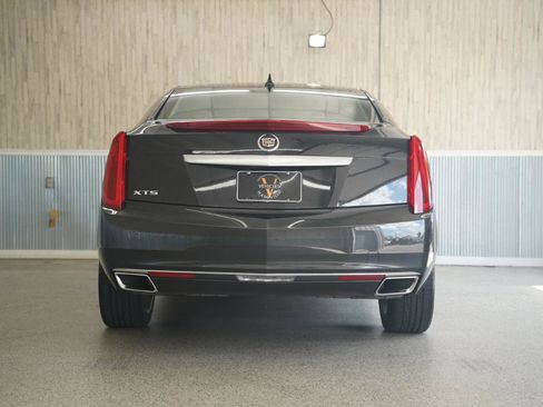 Used 2013 Cadillac XTS Luxury w/ Driver Awareness Package FWD image 8