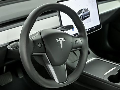 Used 2023 Tesla Model 3 Standard Range RWD image 19